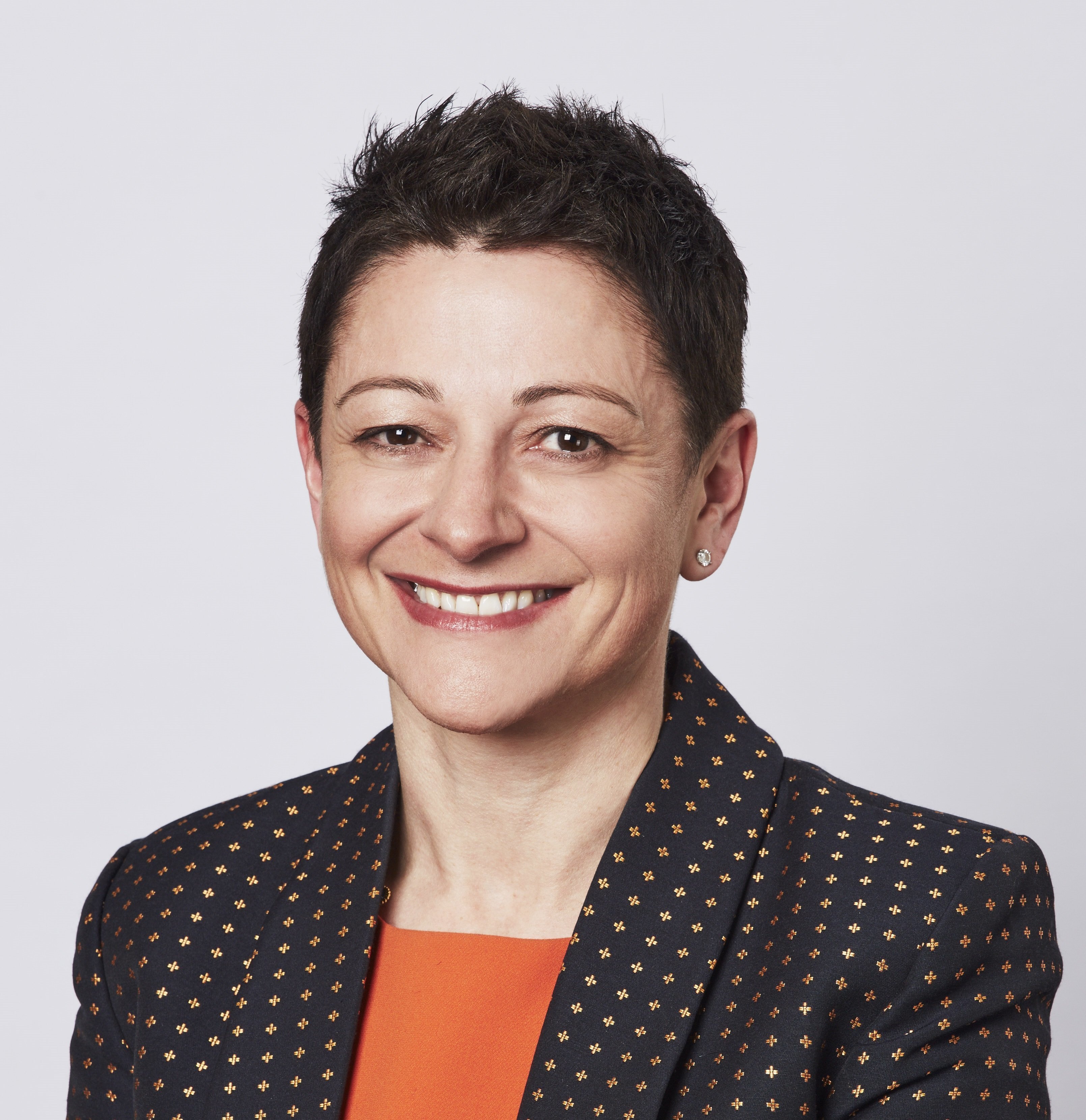 Zelinda Bennett - DLA Piper