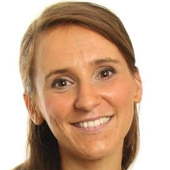 Justine Thompson photo